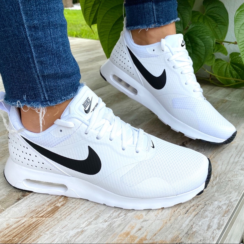 🖱🕊Nike TaVaS white dream🕊New - Picture 1 of 8